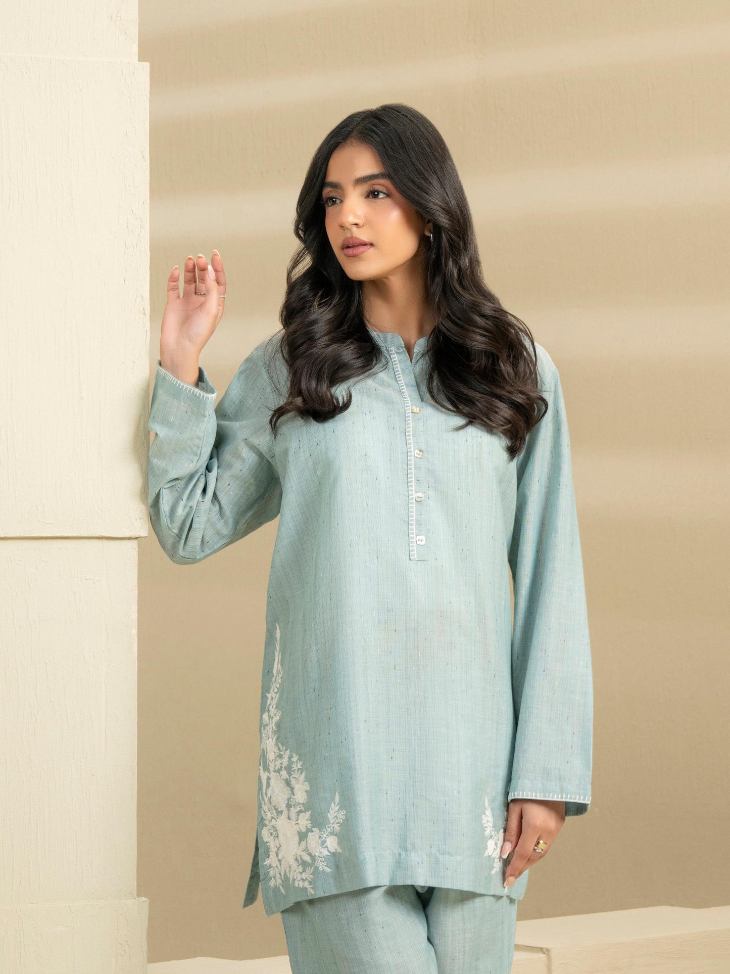 2 Piece Yarn Dyed Suit-Embroidered (Pret)