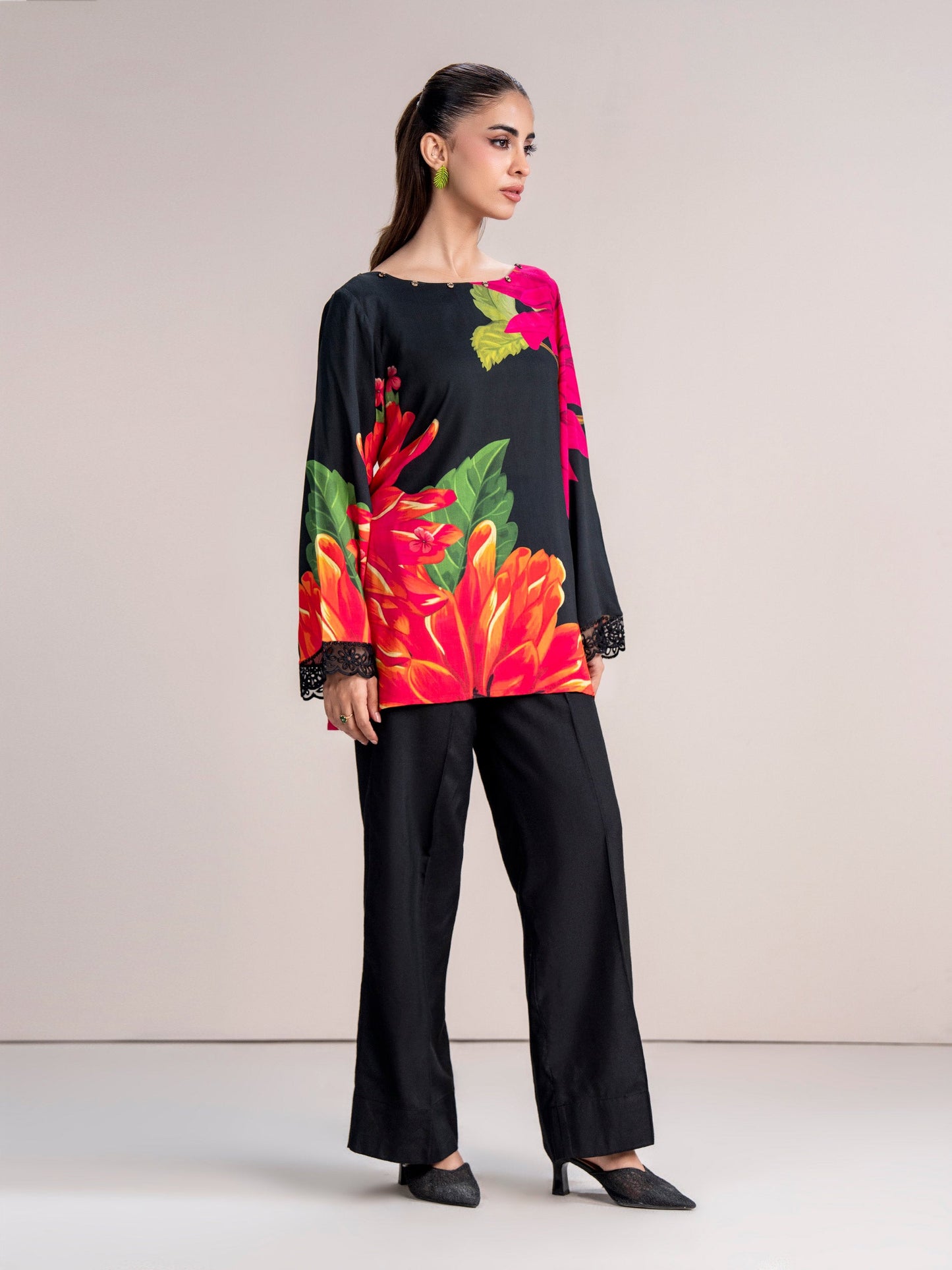 Viscose Kurti (Pret)- Embroidered (Pret)