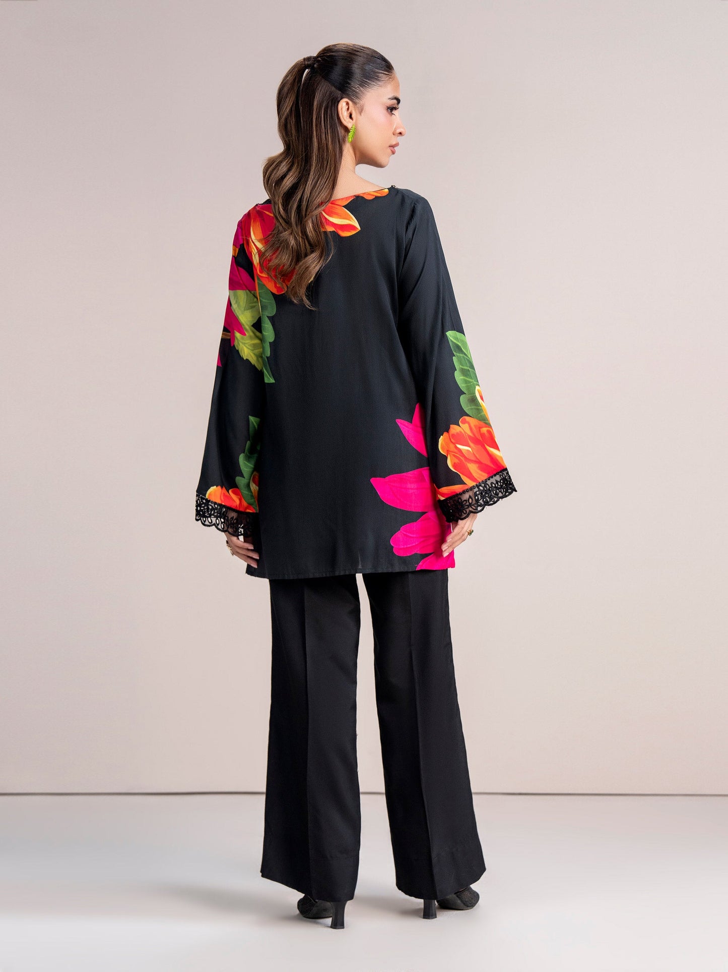 Viscose Kurti (Pret)- Embroidered (Pret)