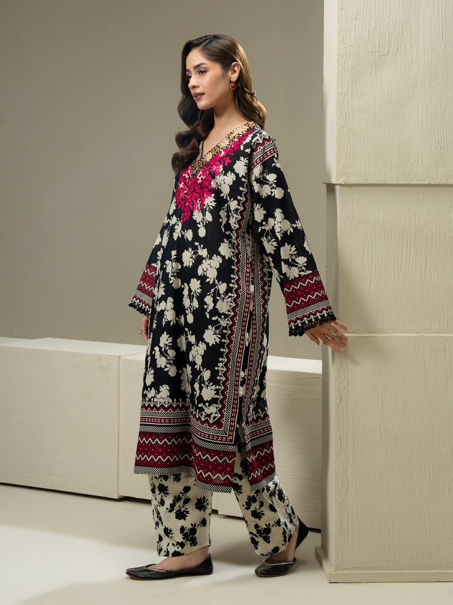 2 Piece Cambric Suit-Embroidered (Pret)