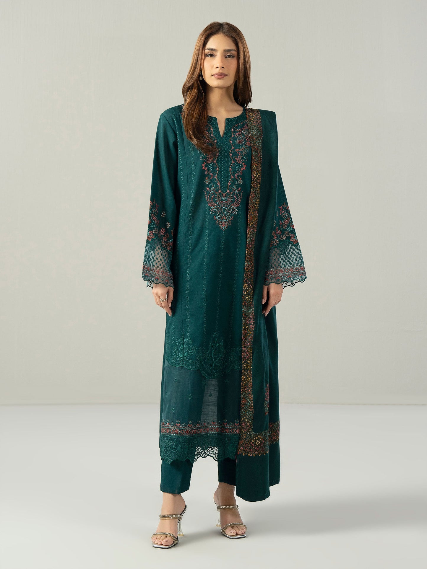 3-Piece Slub Khaddar Suit- Embroidered (Pret)