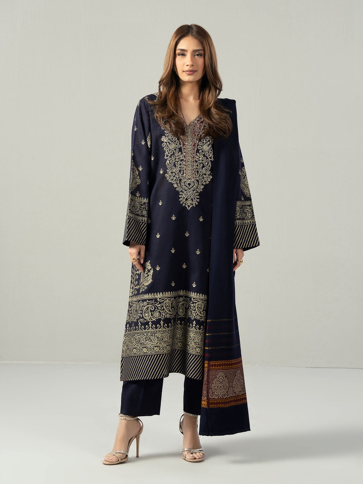 3 Piece Slub Khaddar Suit- Embroidered (Pret)
