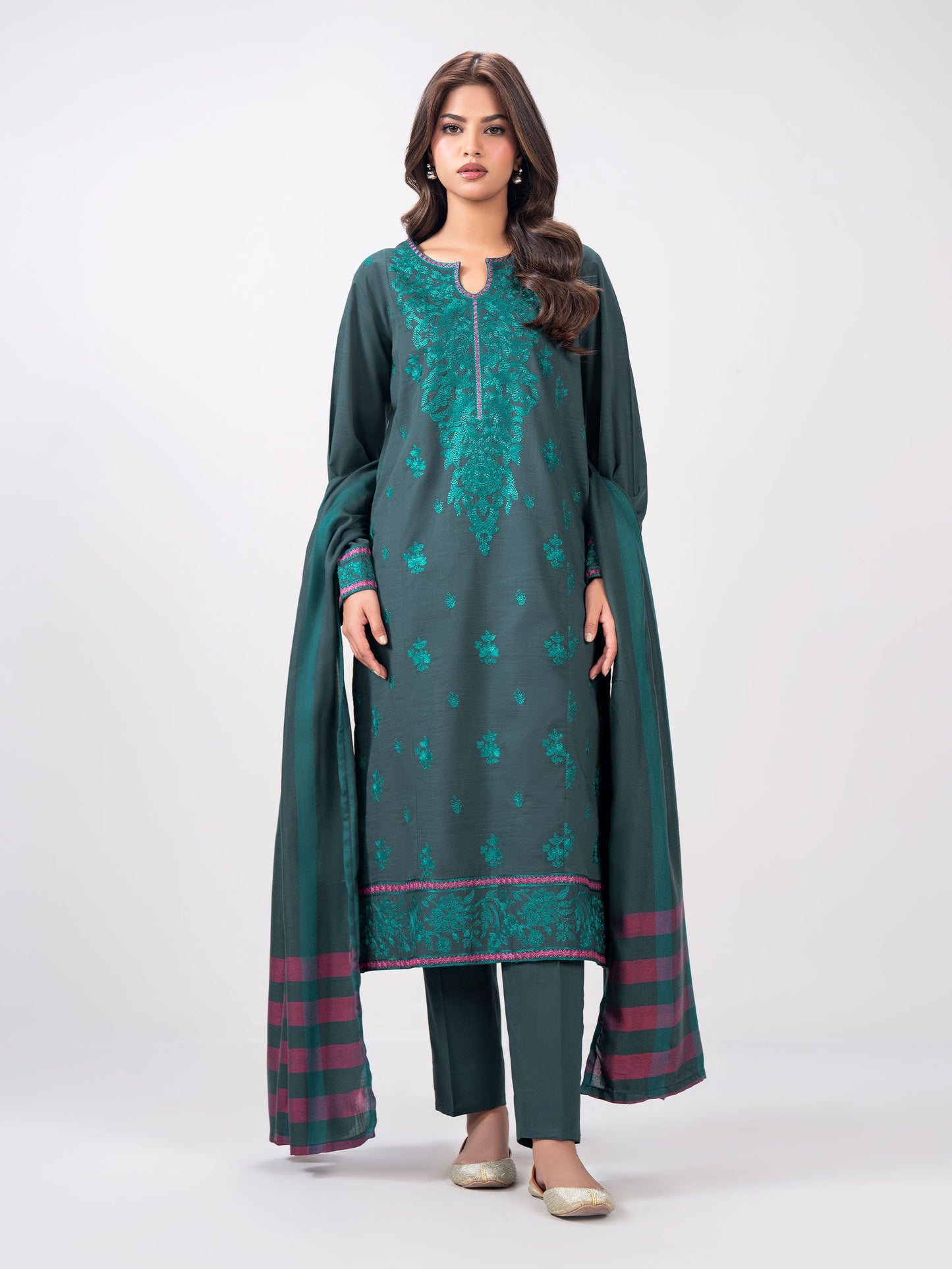 3 Piece Slub Khaddar Suit- Embroidered (Pret)