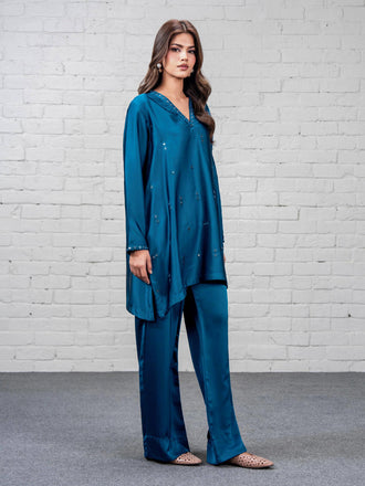 2-piece-silk-suit--embellished-(pret)