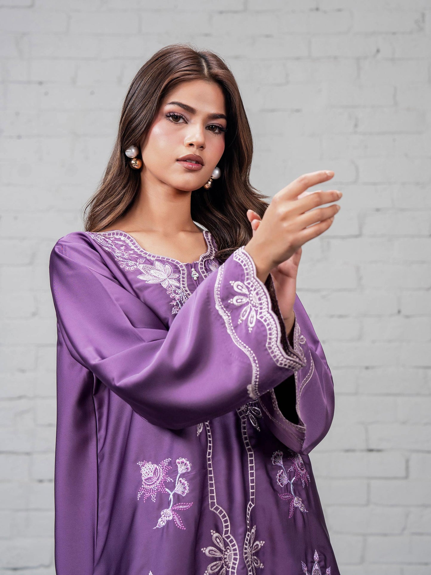 Grip Co-ord Set- Embroidered