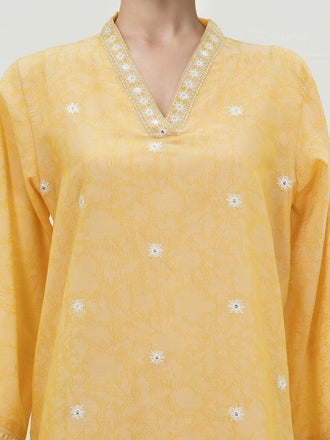 jacquard-yarn-dyed-kurti--embroidered-(pret)