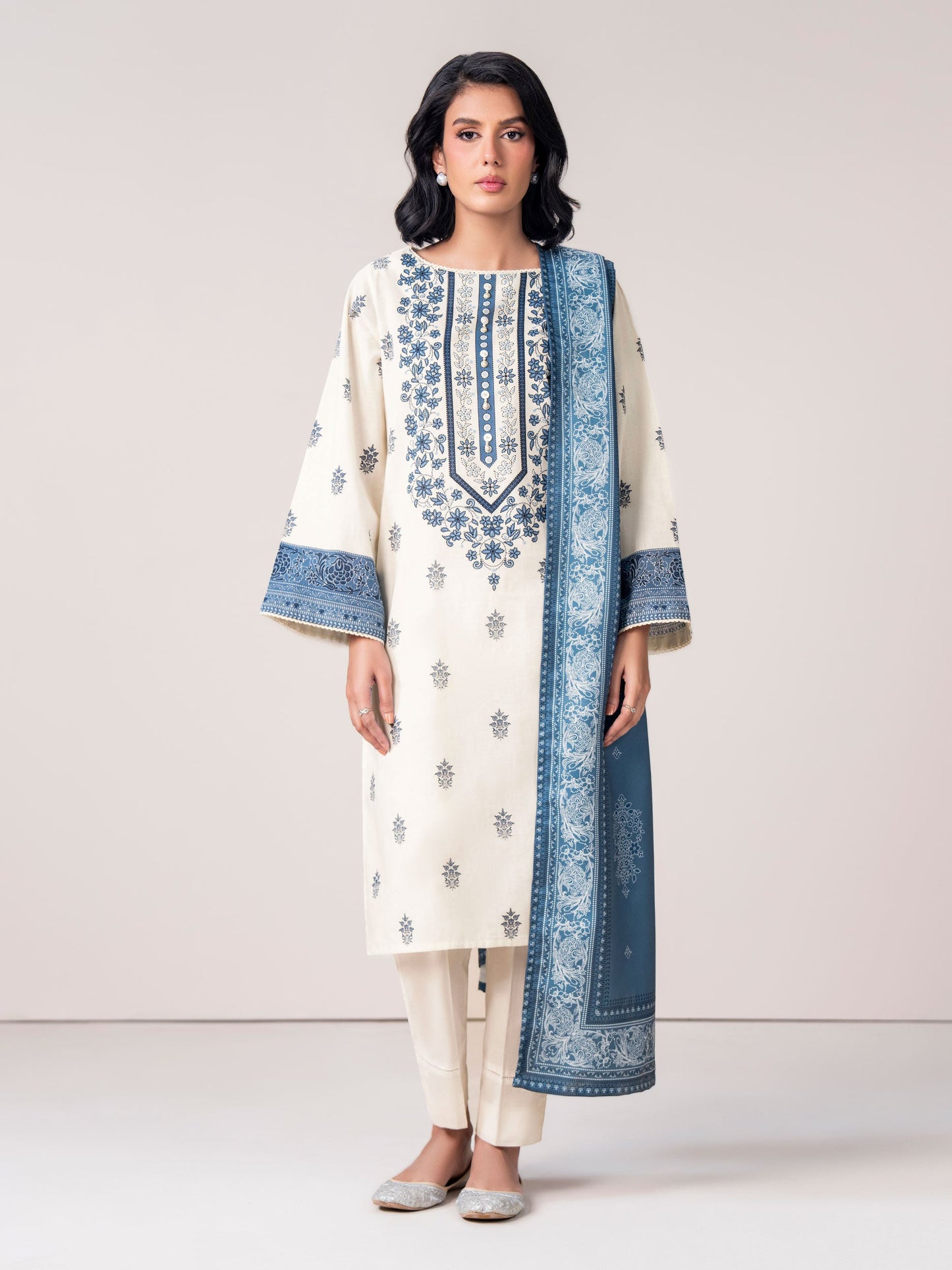 2 Piece Khaddar Suit (Pret)