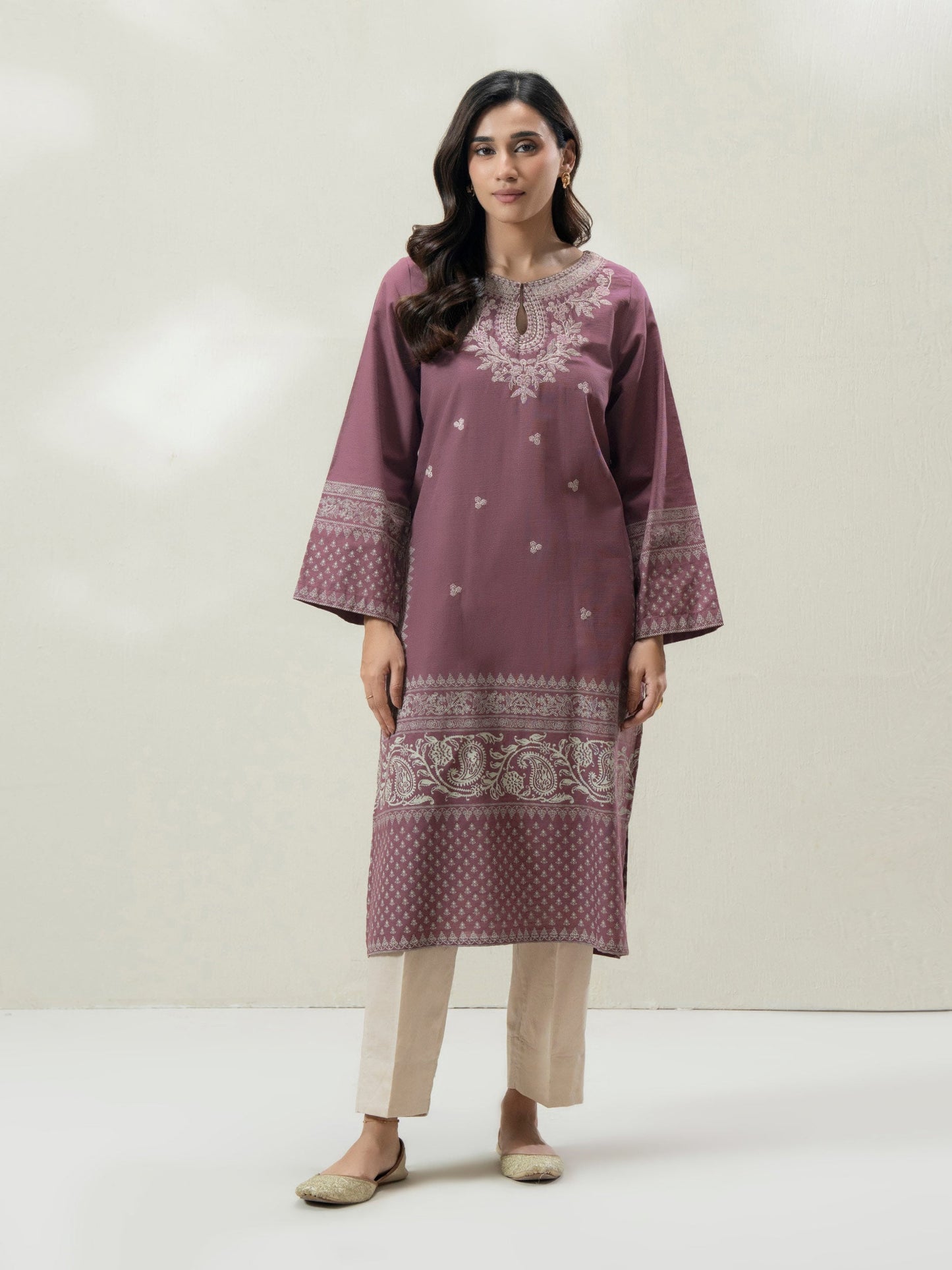 Slub Khaddar Shirt- Embroidered Pret