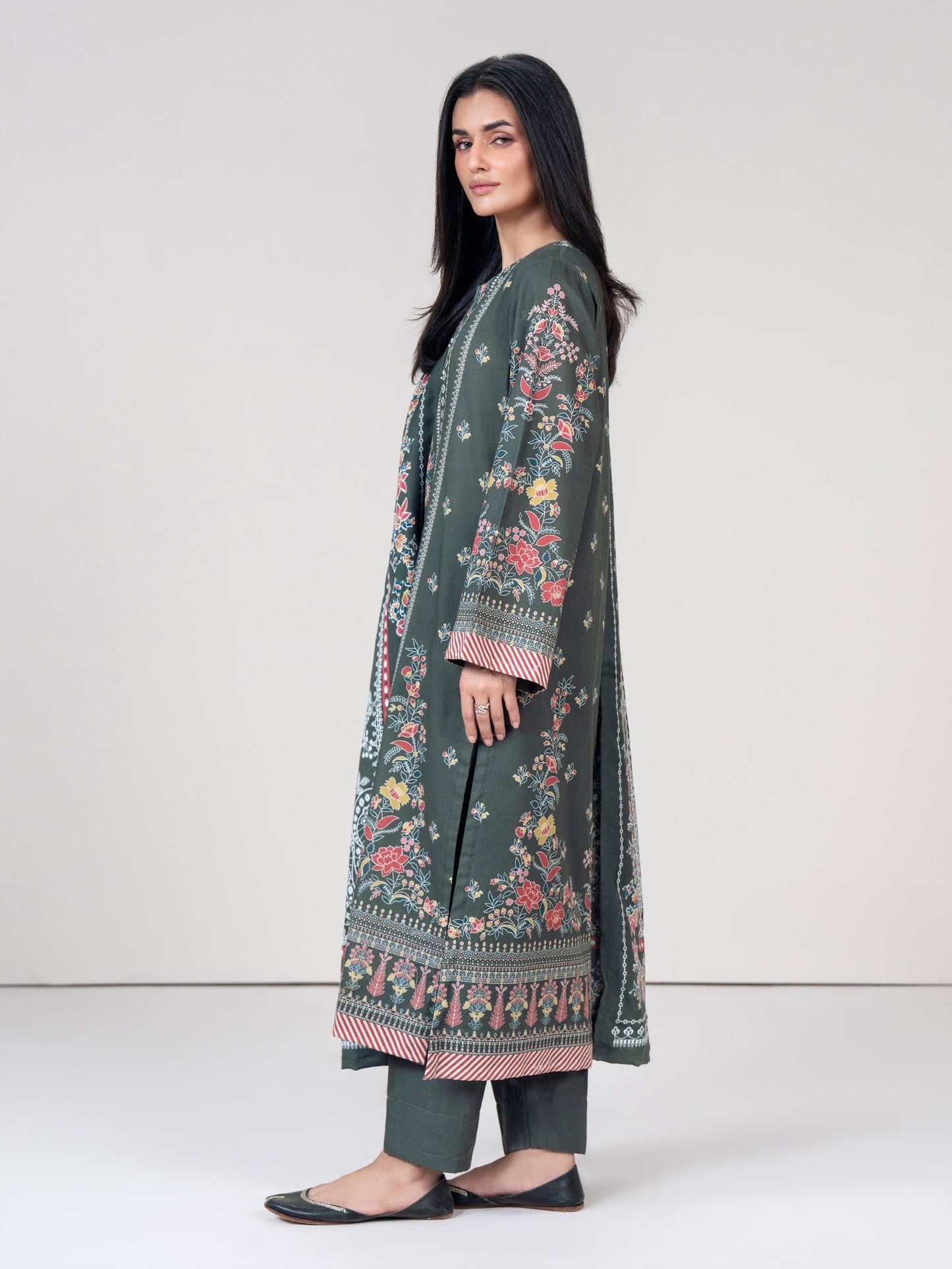 3 Piece Khaddar Suit (Pret)