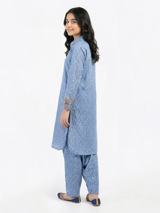 2-piece-khaddar-suit--embroidered-(pret)