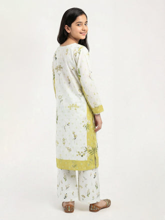 2-piece-khaddar-suit--embroidered-(pret)
