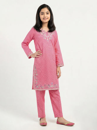 2-piece-khaddar-suit--embroidered-(pret)