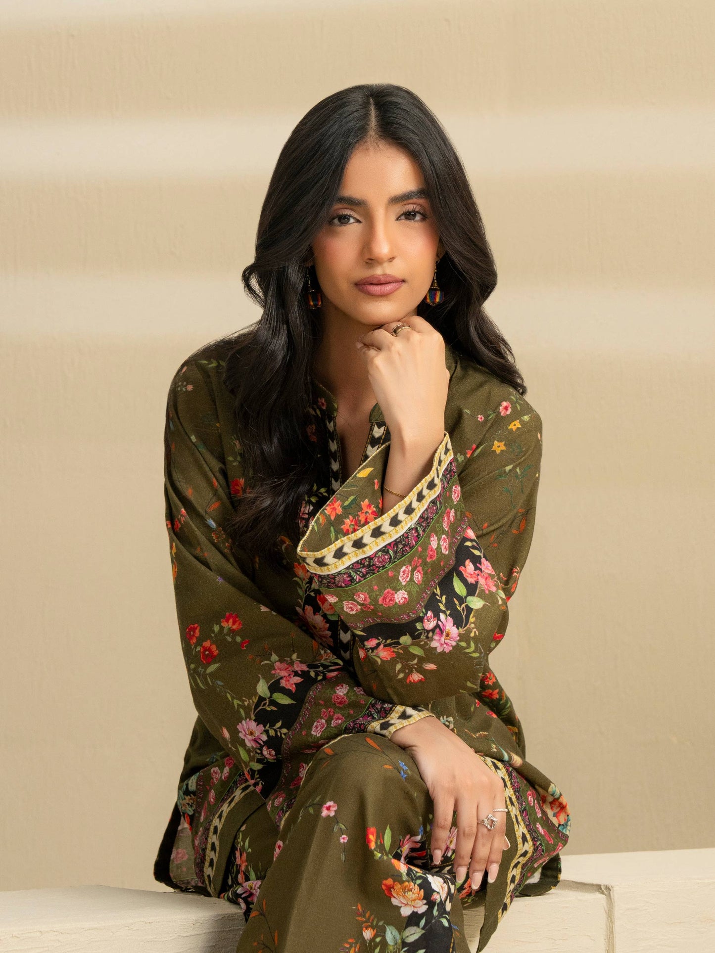 2 Piece Khaddar Suit-Printed (Pret)