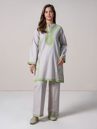 2-piece-khaddar-suit--embossed-(pret)