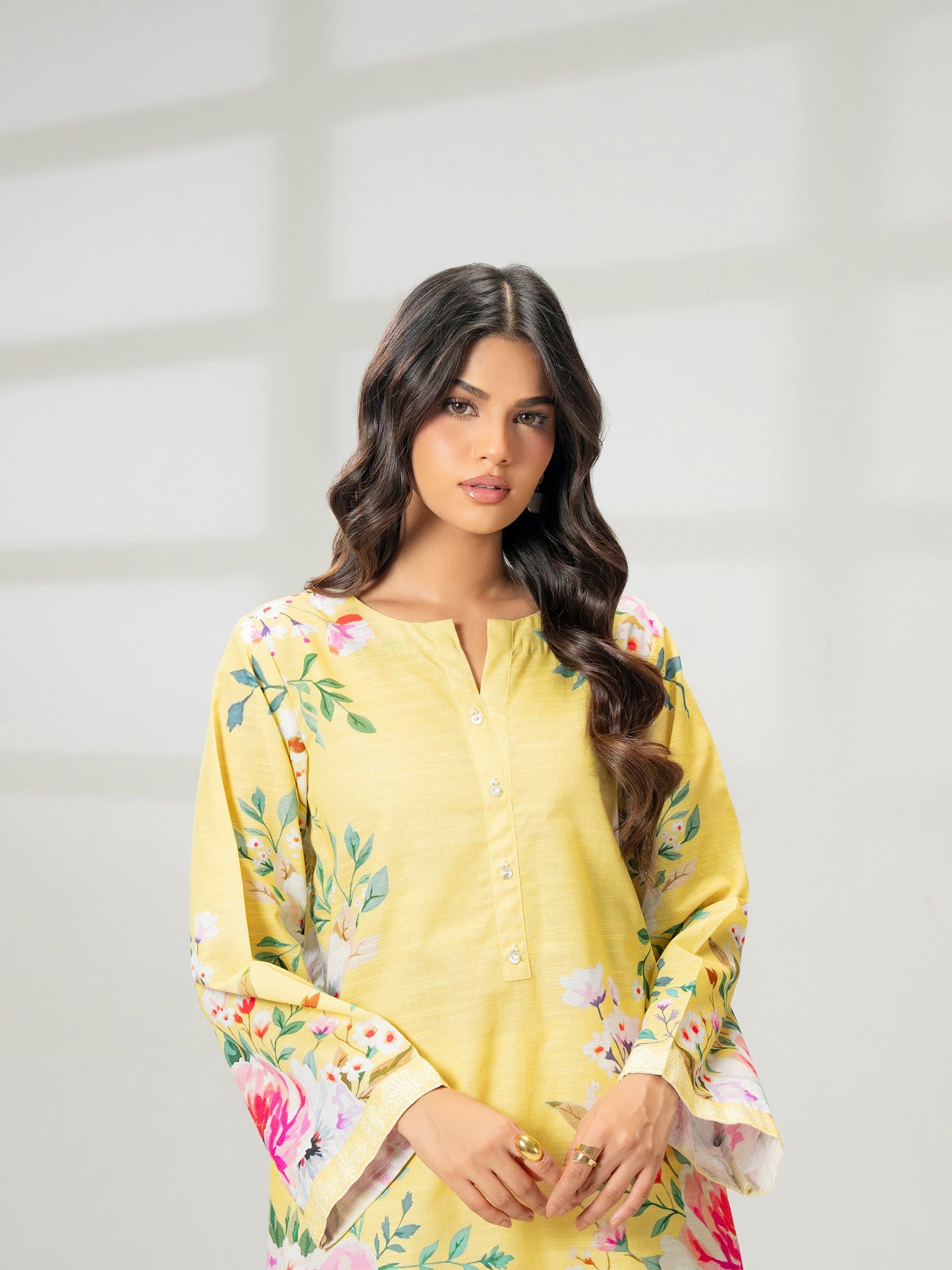 2 Piece Khaddar Suit-Printed (Pret)