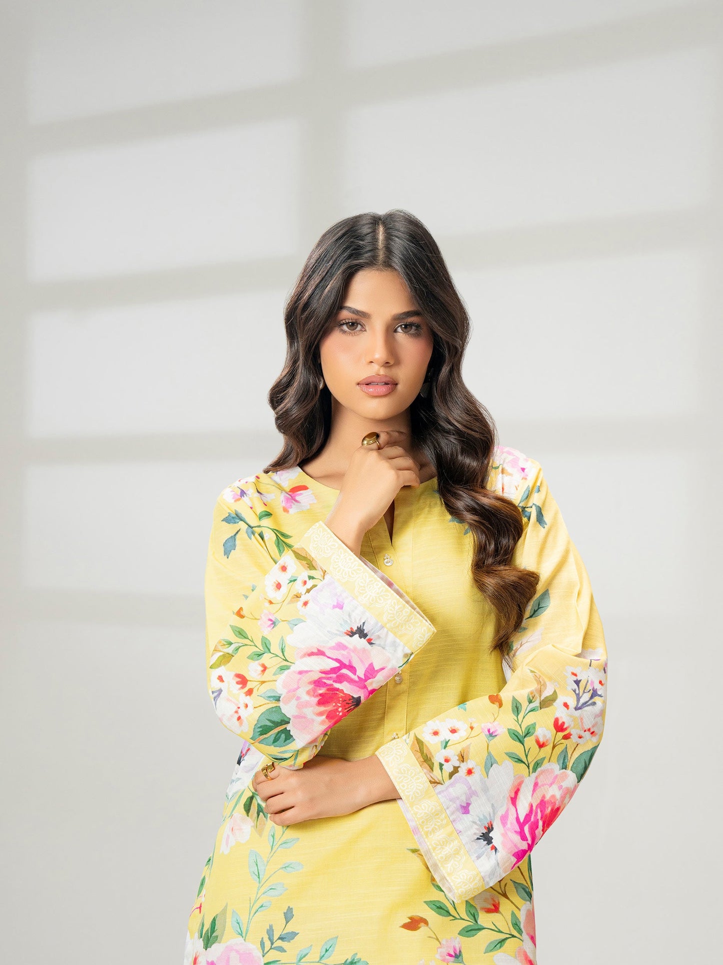 2 Piece Khaddar Suit-Printed (Pret)
