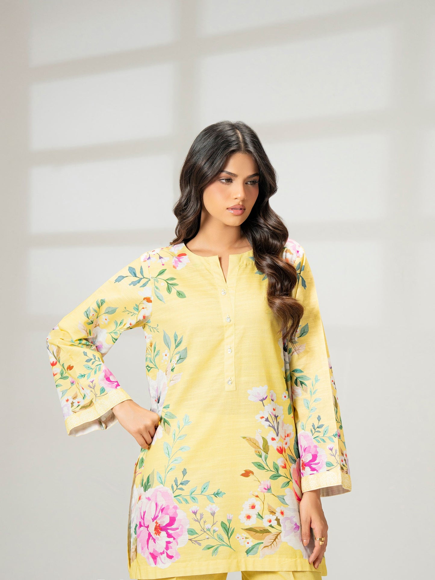 2 Piece Khaddar Suit-Printed (Pret)