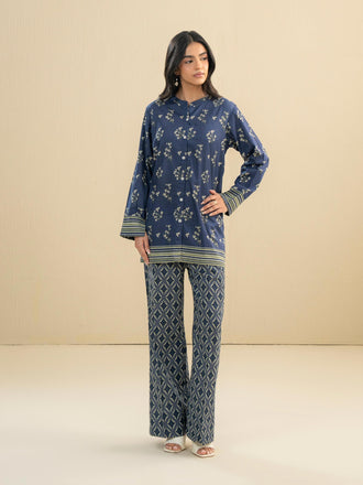 2-piece-khaddar-suit-printed-(pret)
