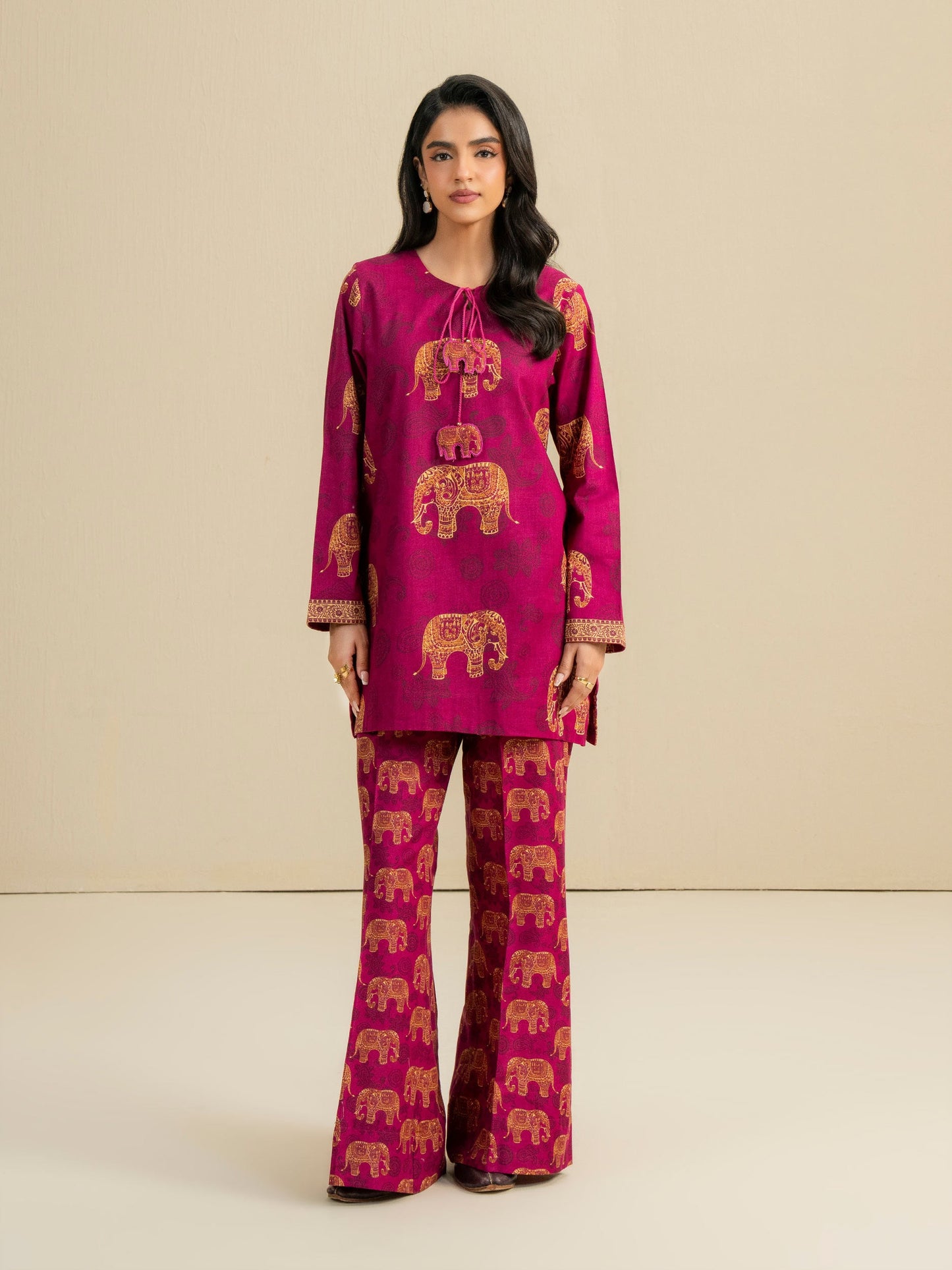 2 Piece Khaddar Suit-Printed (Pret)