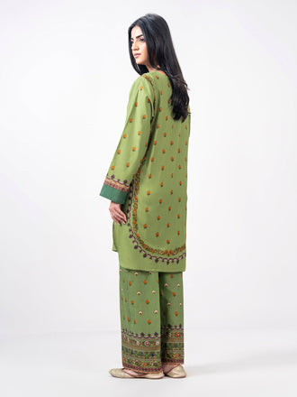 2-piece-khaddar-suit--embroidered-(pret)