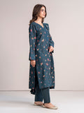 3-piece-khaddar-suit--embroidered-(pret)