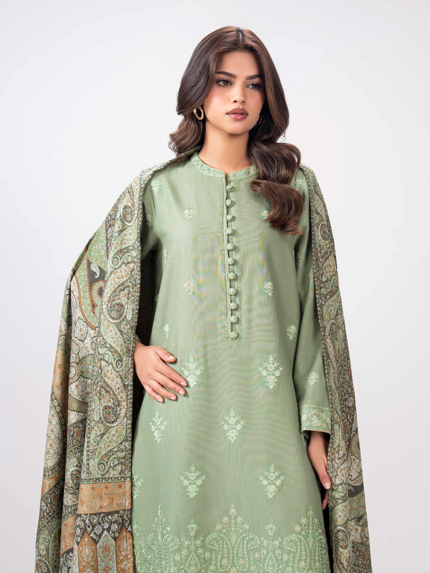 3 Piece Khaddar Suit- Embroidered (Pret)