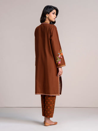 2-piece-khaddar-suit-embroidered-(pret)