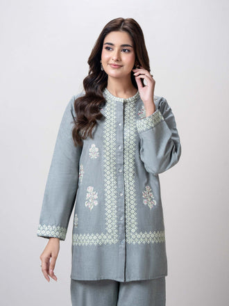 yarn-dyed-co-ord-set--embroidered