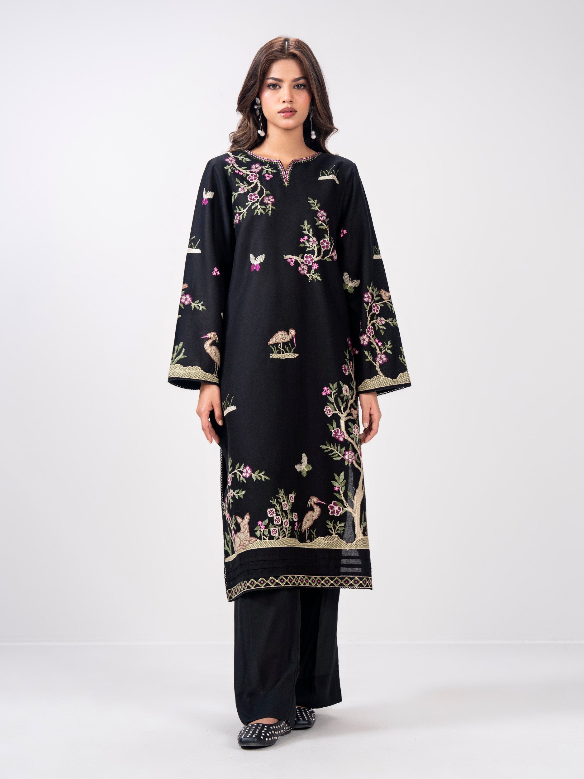 khaddar-shirt--embroidered-pret