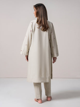 2-piece-khaddar-suit--embroidered-(pret)