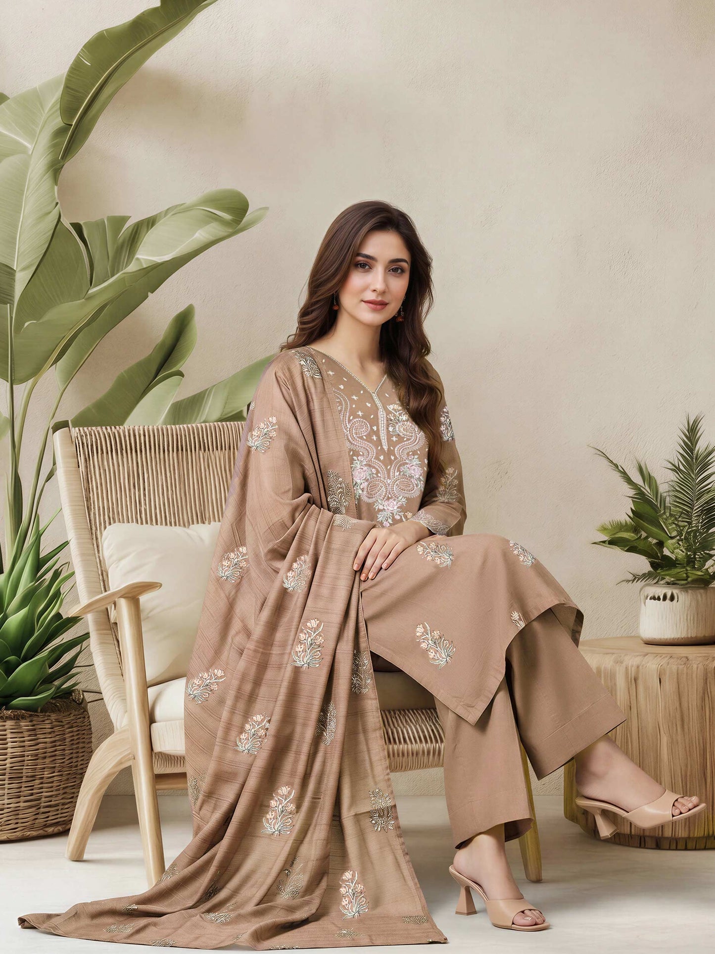 3 Piece Lawn Slub Suit- Embroidered (Pret)