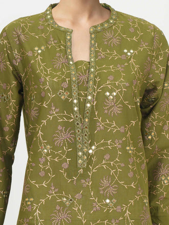 3-piece-lawn-suit--embroidered-(pret)
