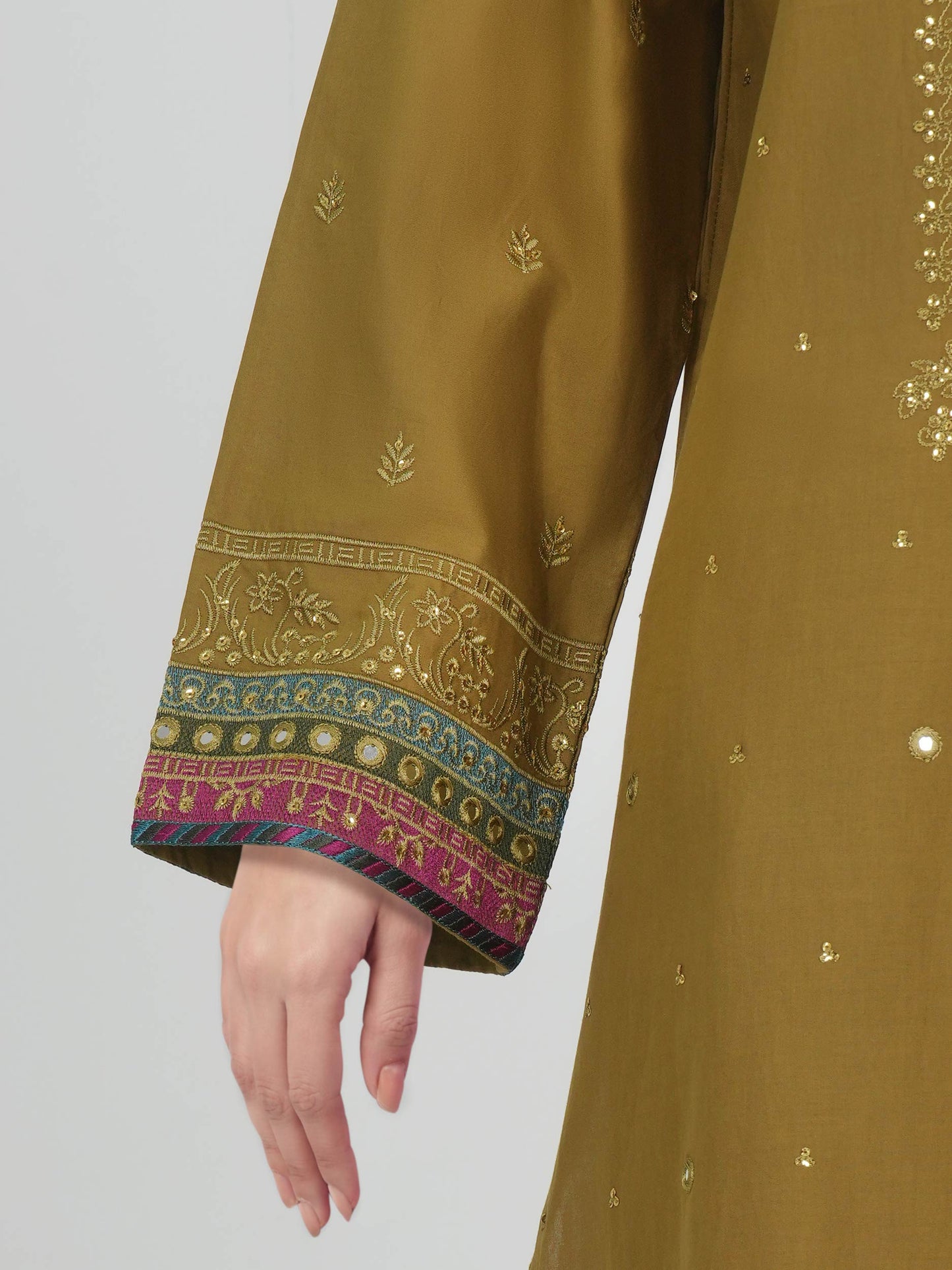 2 Piece Lawn Suit- Embroidered (Pret)