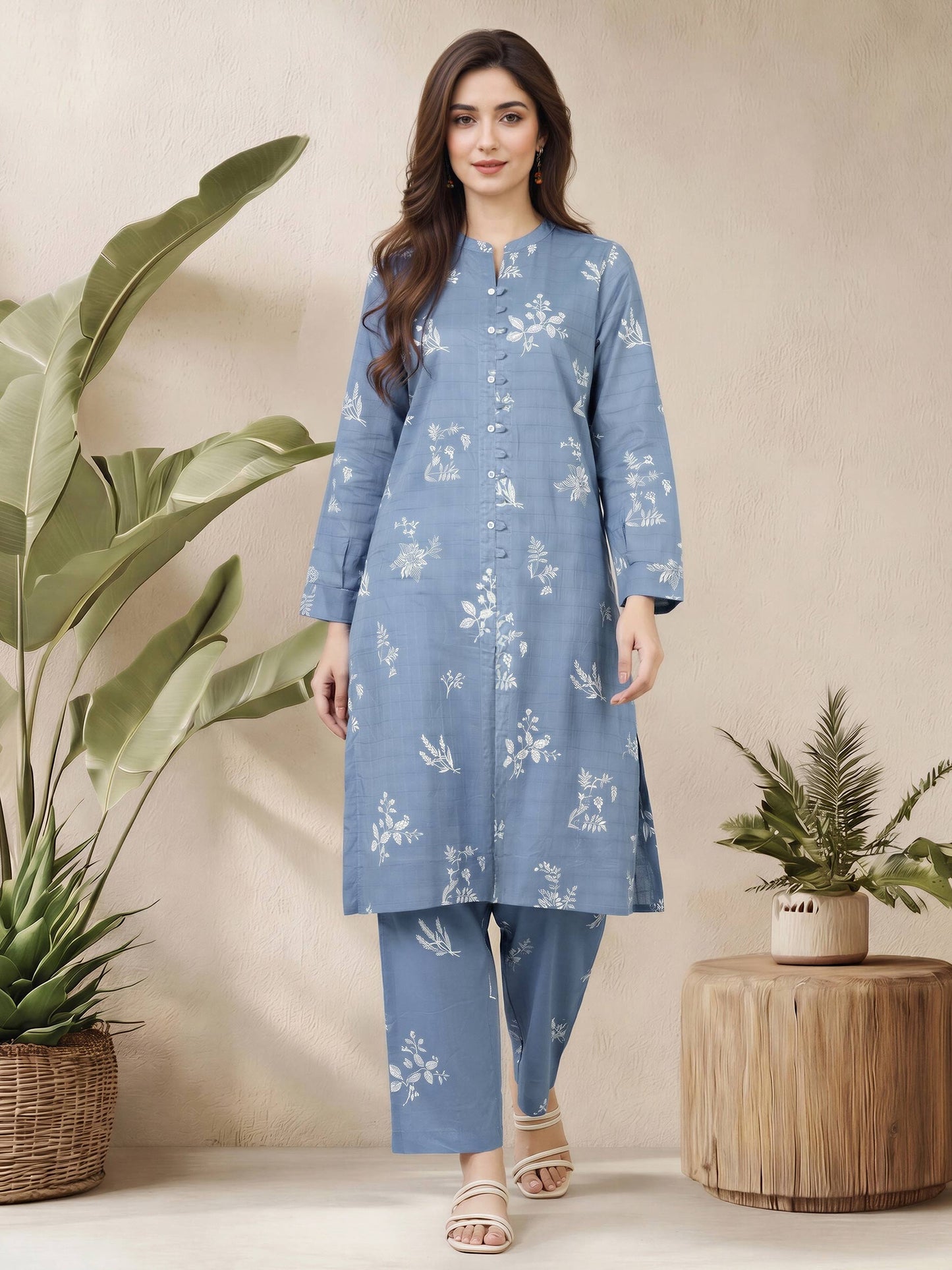 2 Piece Lawn Texture Suit (Pret)