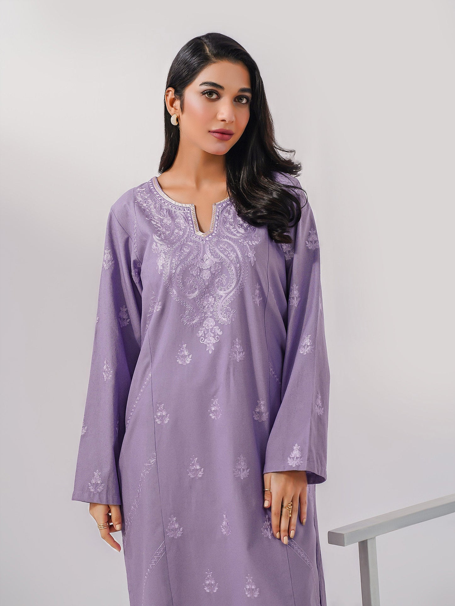 Karandi Shirt-Embroidered(Pret)