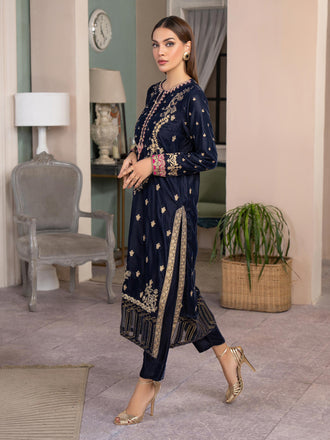 2-piece-velvet-suit-embroidered(pret)