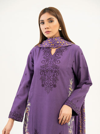 2-piece-khaddar-suit-embroidered-(pret)
