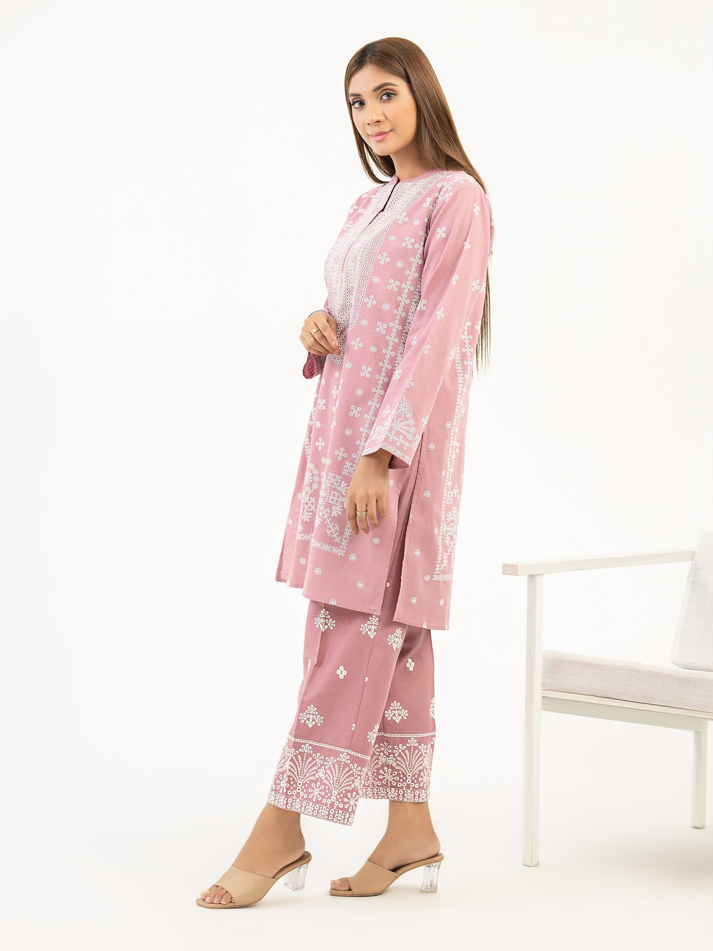 2 Piece Khaddar Suit-Printed (Pret)