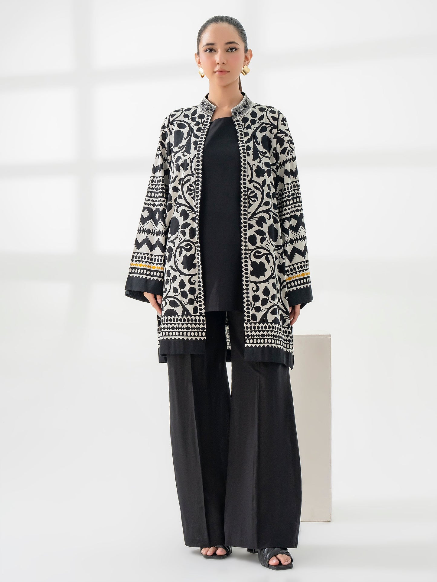 Printed Cardigan With Slip