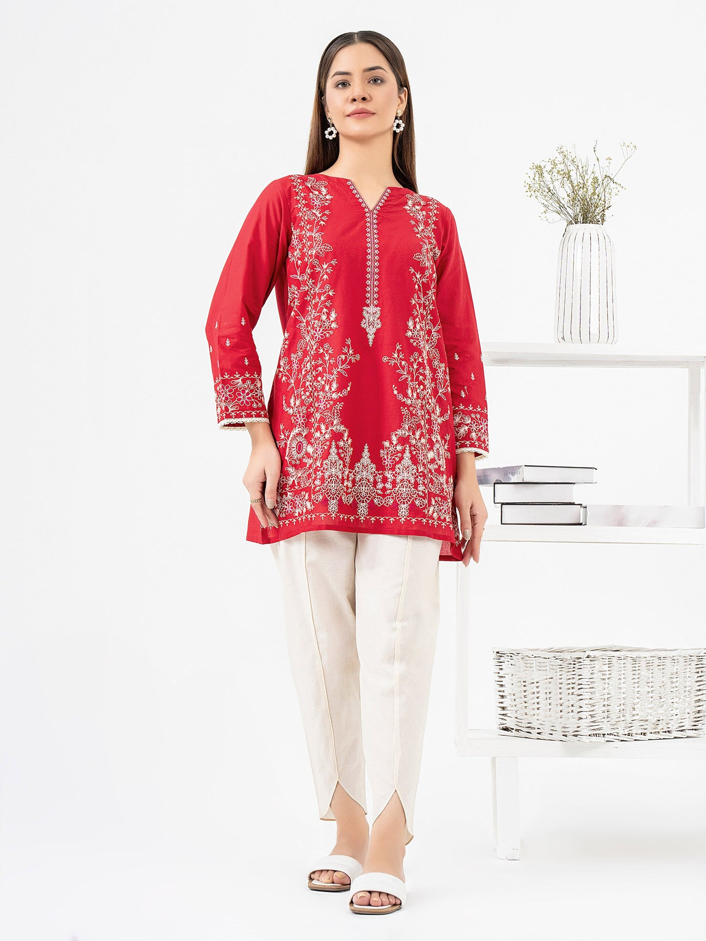 Cambric Kurti-Embroidered (Pret)