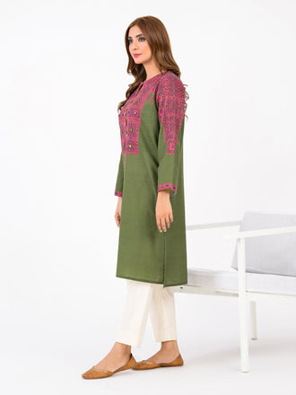 khaddar-shirt-embroidered(pret)