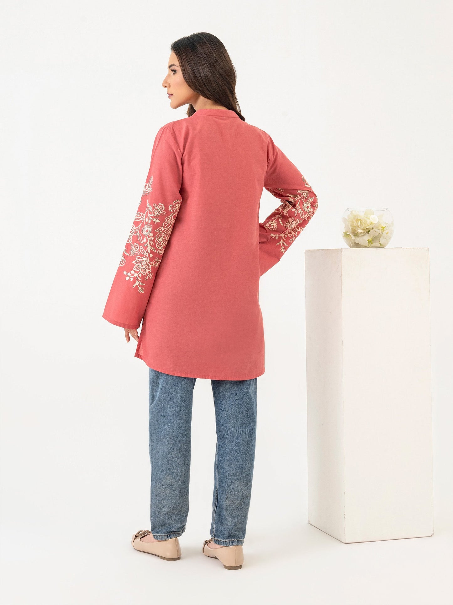 Cambric Kurti-Embroidered (Pret)