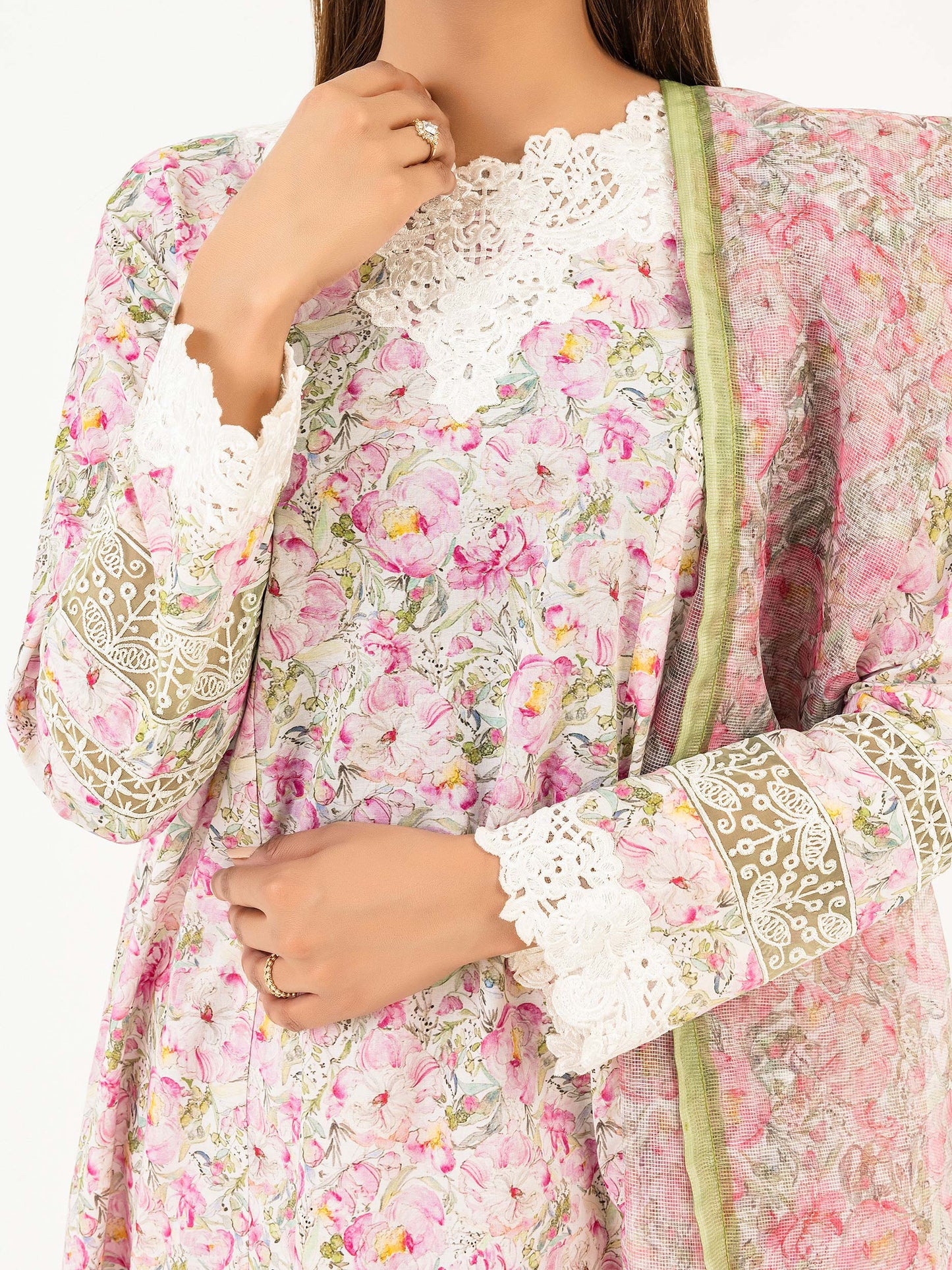 3 Piece Lawn Suit-Embroidered (Pret)