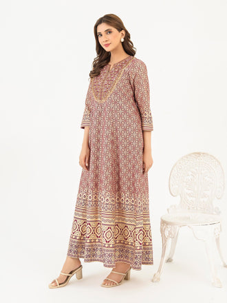 lawn-pishwas-embroidered-(pret)