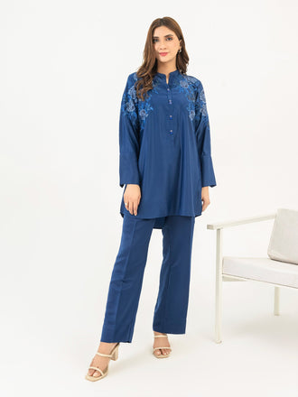 2-piece-silk-suit-embroidered-(pret)