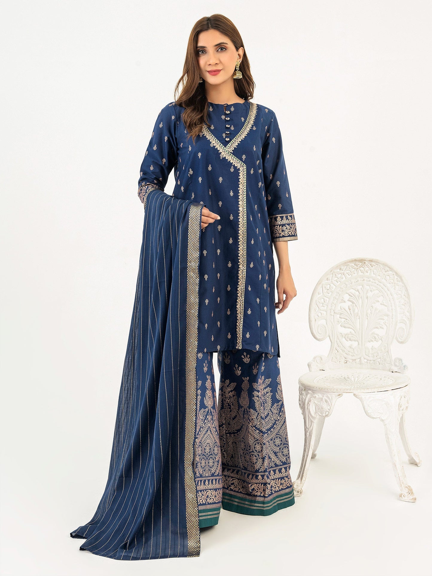 3 Piece Lawn Suit-Embroidered (Pret)