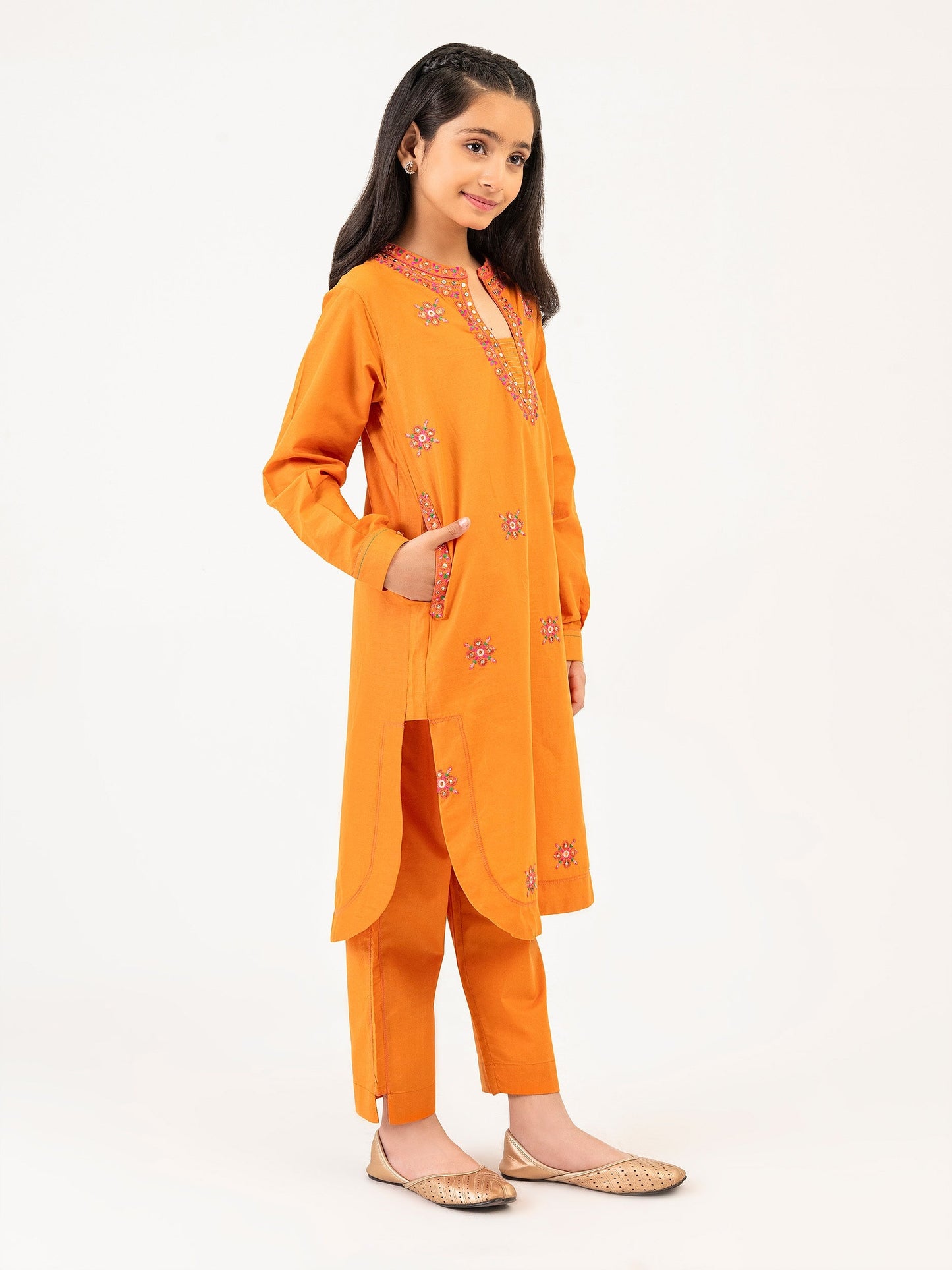 2 Piece Lawn Suit-Embroidered