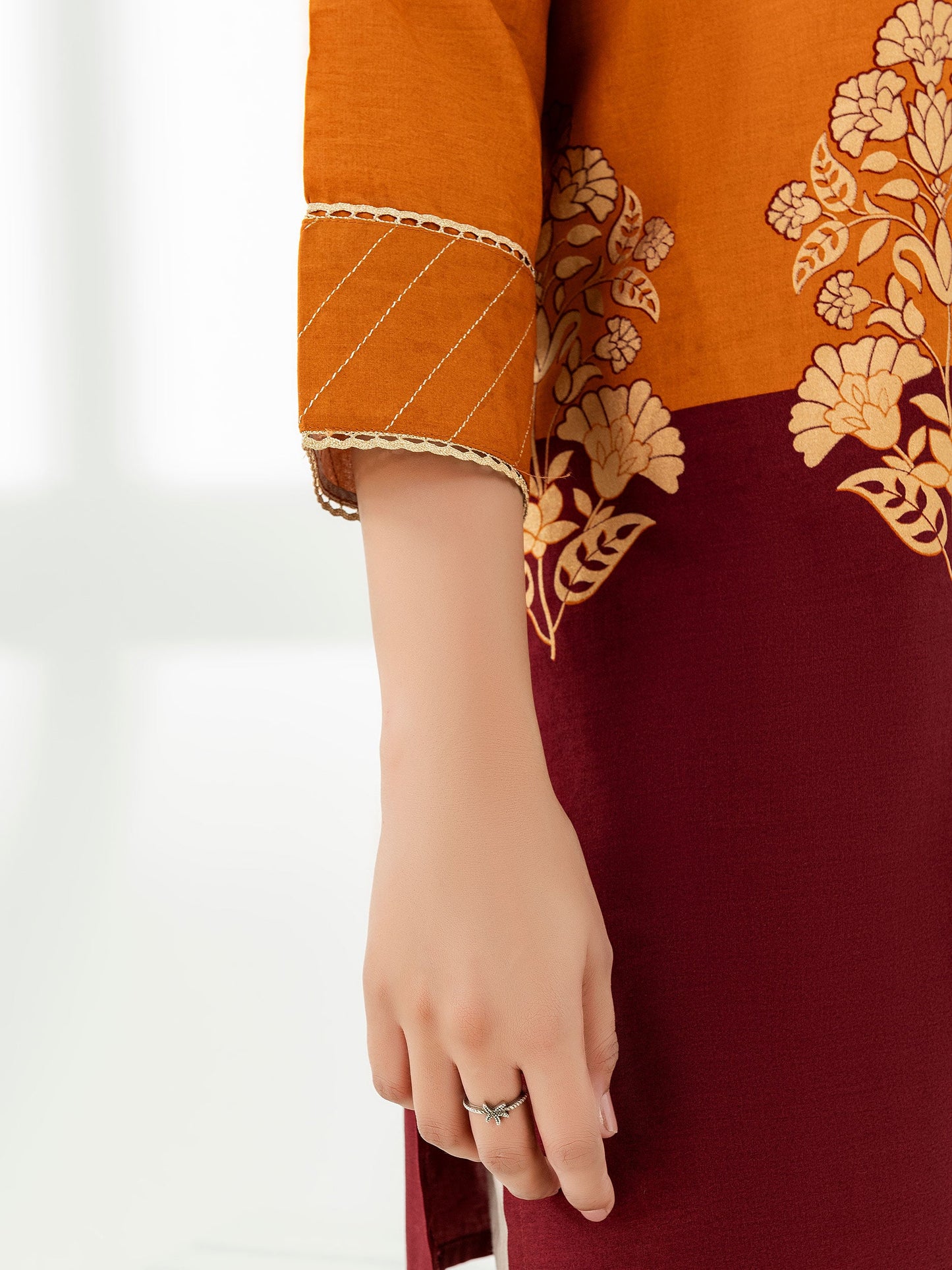 Cambric Kurti-Paste Print (Pret)