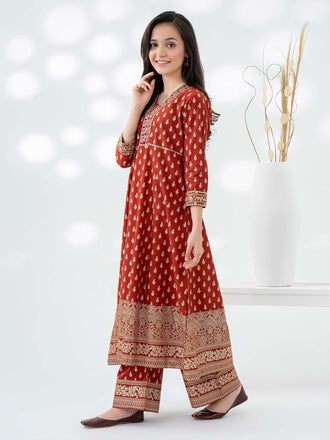 2-piece-cambric-suit-embroidered
