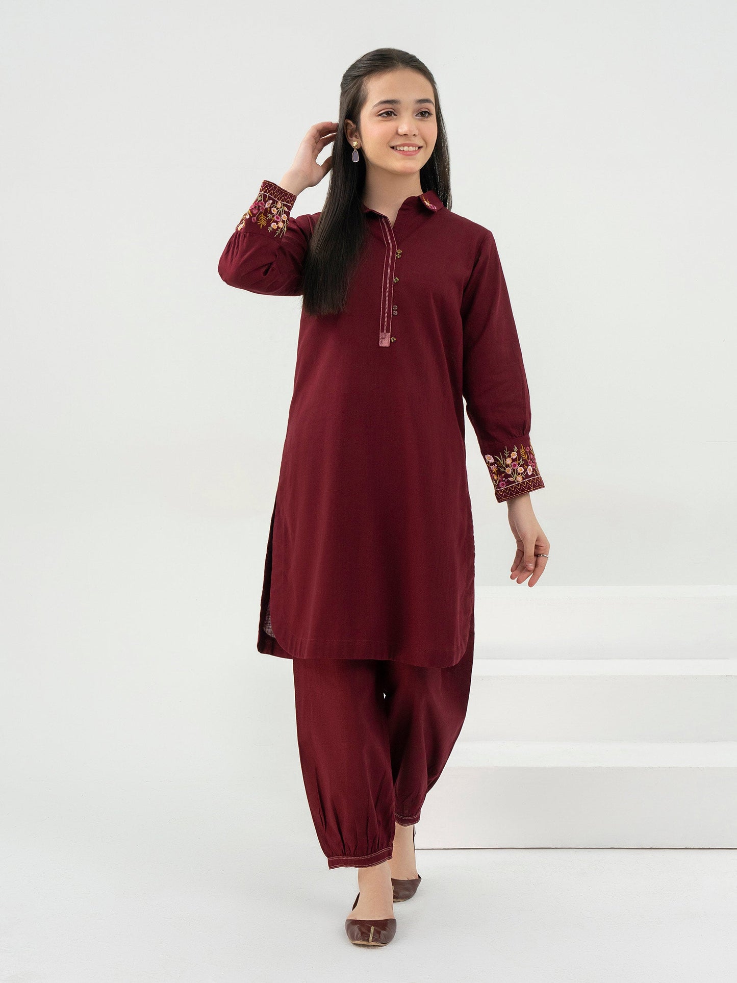 2 Piece Khaddar Suit-Embroidered